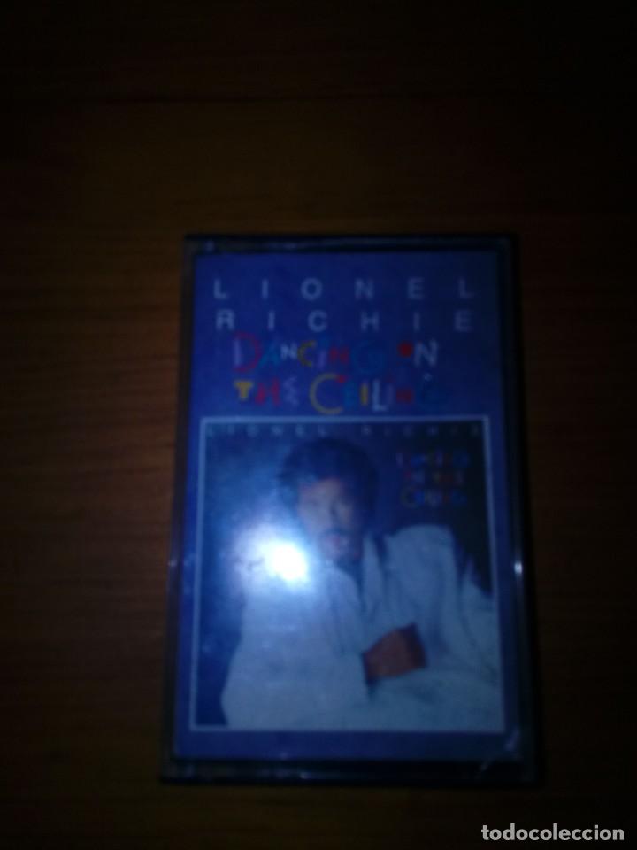 Casetes antiguos: DANCING ON THE CELILING LIONEL RICHIE. C24F - Foto 1