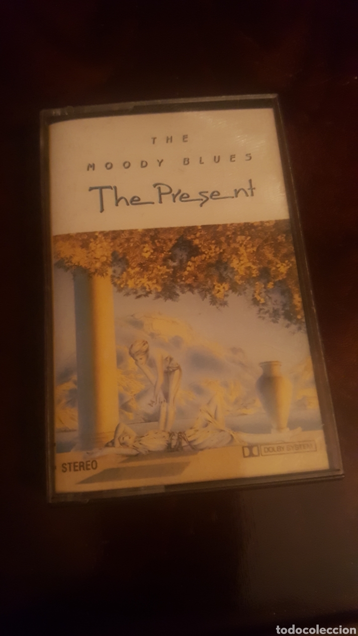 Casetes antiguos: The Moody blues the present original - Foto 1