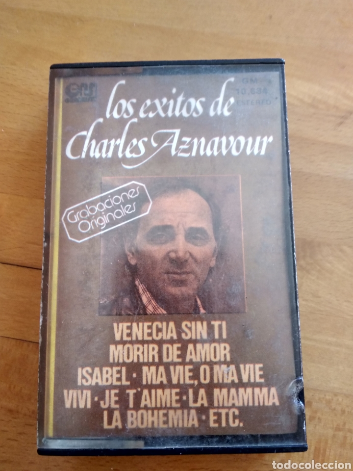 Casetes antiguos: Los &eacute;xitos de Charles aznavour - Foto 1