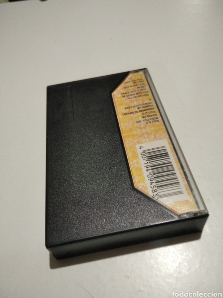Casetes antiguos: Milli Vanilli cinta caset - Foto 2