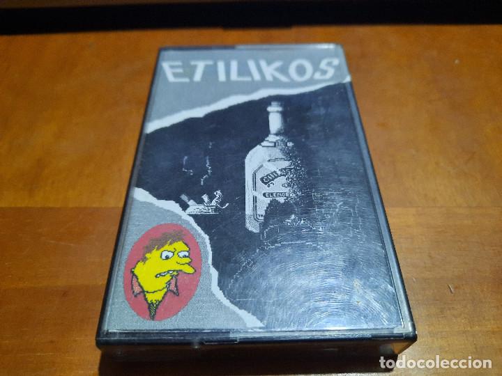 Old Cassettes: ETILIKOS + EXPRESIONISTAS. MAQUETAS. POR UNA CARA CADA UNO. BUEN ESTADO. DIFICIL