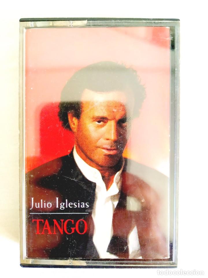 Casetes antiguos: 1996 - JULIO IGLESIAS - TANGO - CASETE - Foto 1