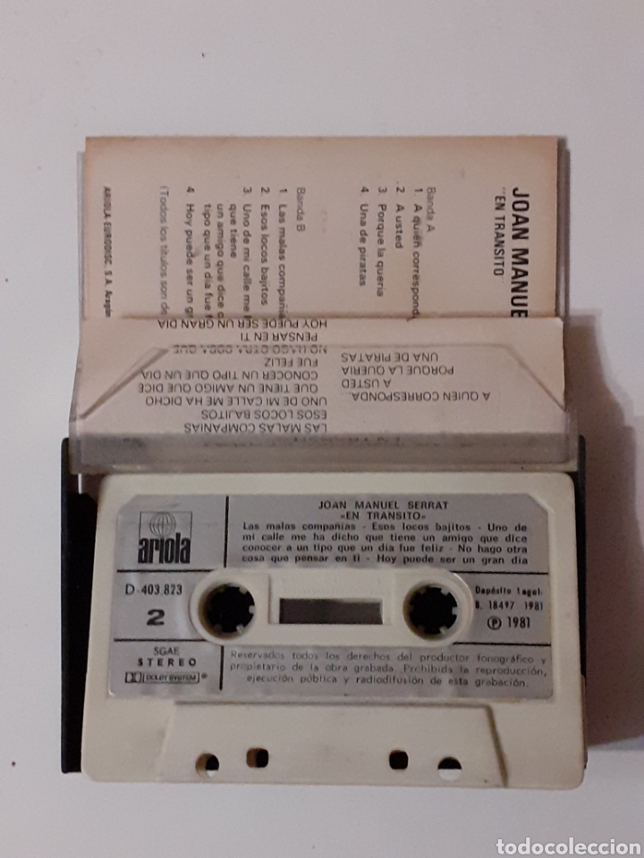 Casetes antiguos: Casete. Joan Manuel Serrat. En tr&aacute;nsito. 1981. - Foto 2