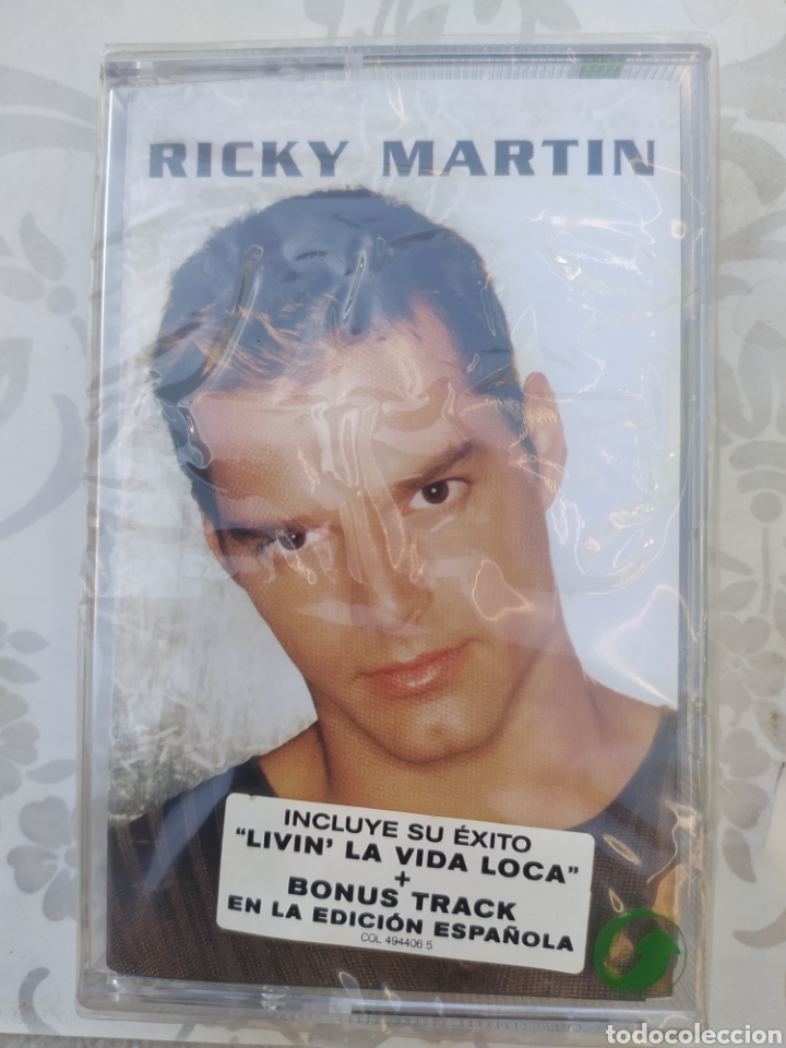Casetes antiguos: Casette Ricky Mart&iacute;n precintada - Foto 1
