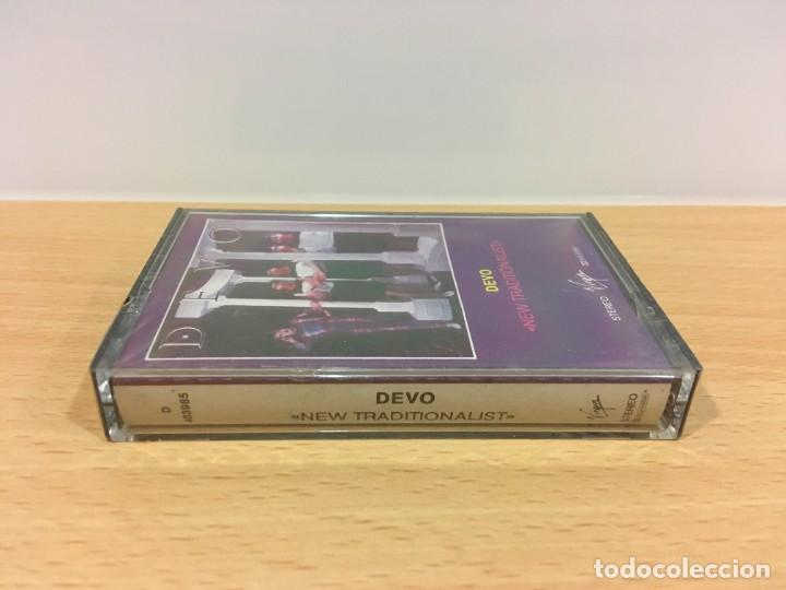 Casetes antiguos: CASSETTE CINTA DE DEVO - NEW TRADITIONALIST (1981). PRECINTADO - Foto 2
