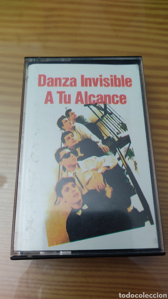 Casetes antiguos: Cassette de Danza invisible &rdquo;A Tu Alcance &rdquo; - Foto 1