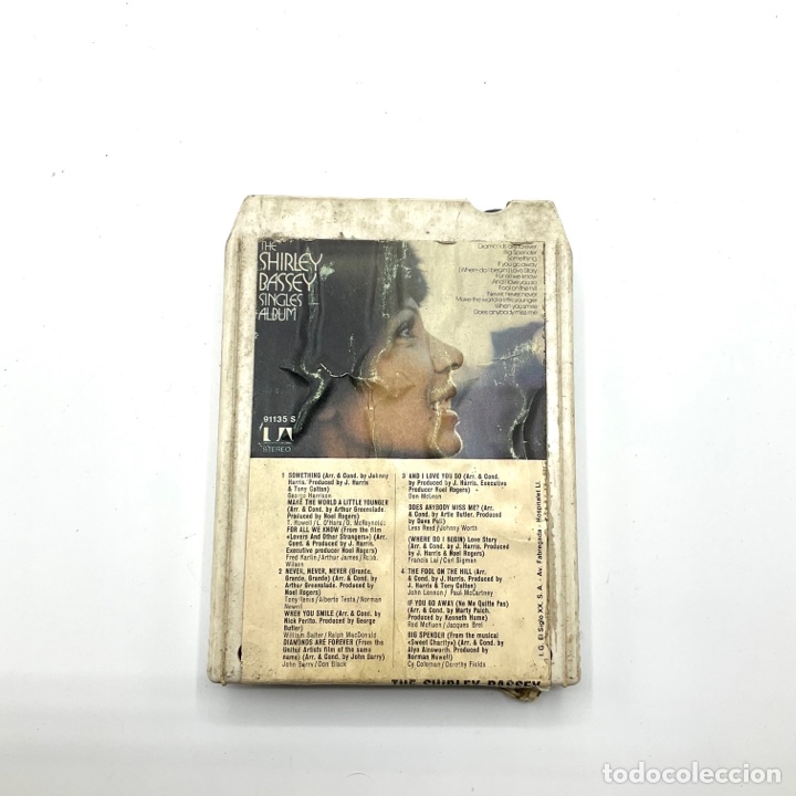 Casetes antiguos: The Shirley Bassey Singles Album - Antiguo cassette cinta cartucho 8 pistas