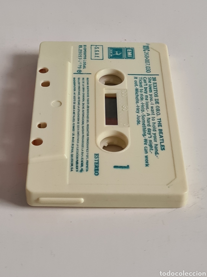 Casetes antiguos: Cassette The Beatles 20 &Eacute;xitos de Oro - Versiones Originales - Foto 15