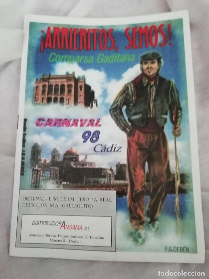 Casetes antiguos: Carnaval de C&aacute;diz libreto comparsa arrieritos semos 1998