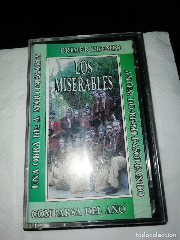 Casetes antiguos: Carnaval de C&aacute;diz casete Comparsa los miserables - Foto 1