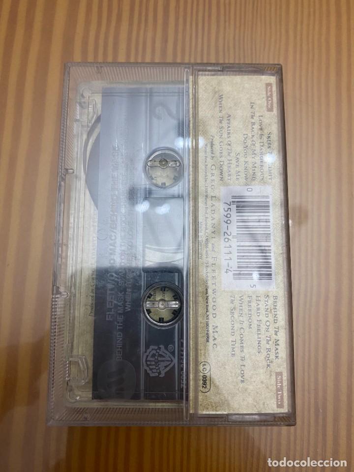 Casetes antiguos: Cassette - Fleetwood Mac (Behind The Mask) - Foto 2