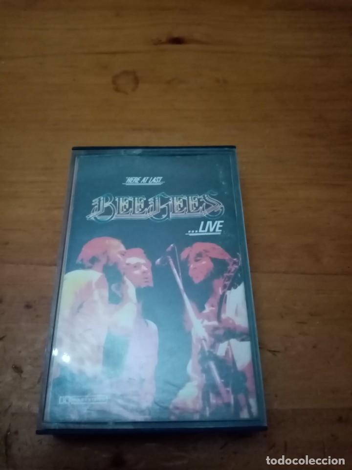 Casetes antiguos: BEE GEES HERE AT LAST... LIVE. C9F - Foto 1