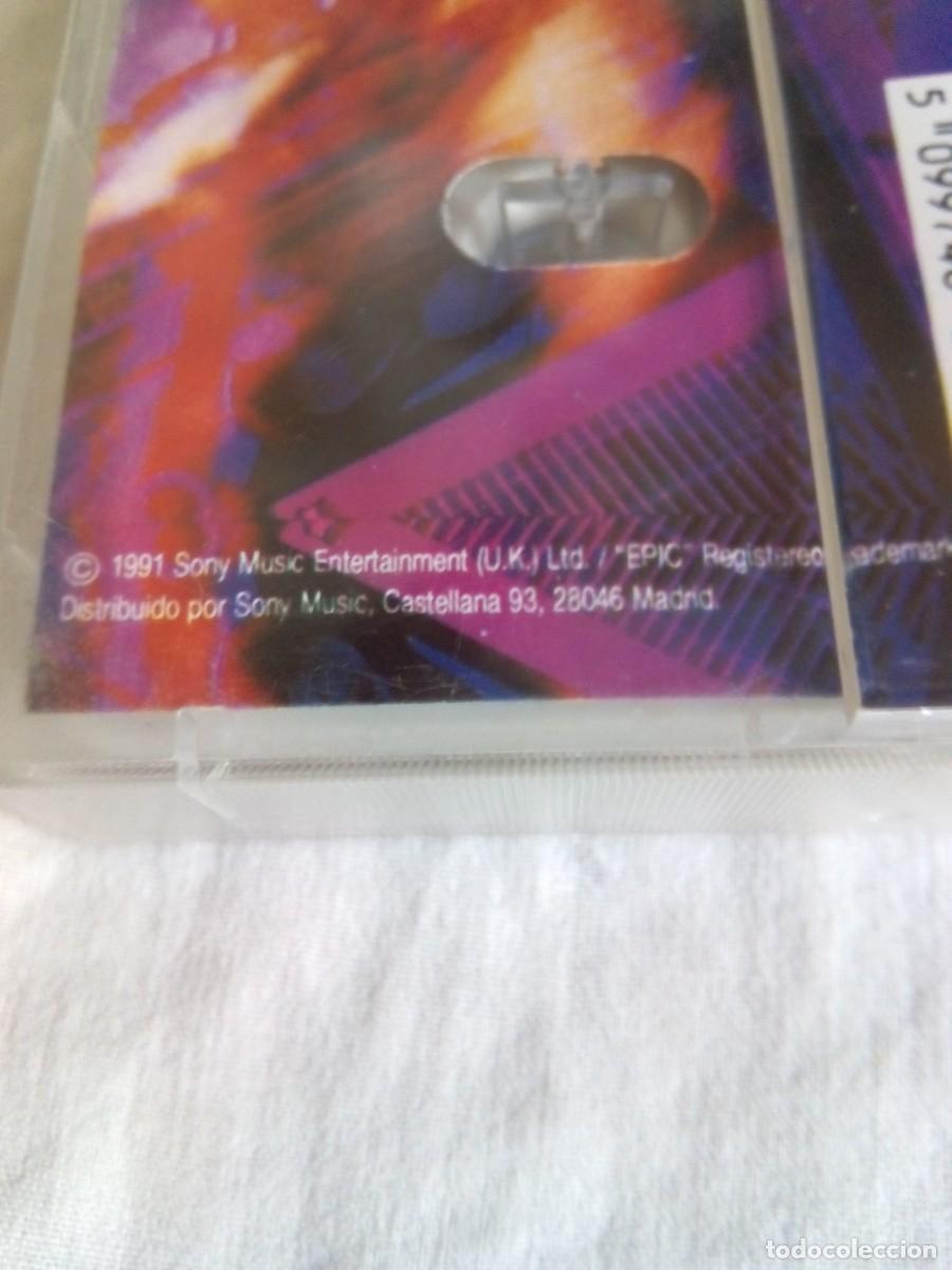 Casetes antiguos: GODFATHERS. UNREAL WORLD / CASSETTES - Foto 4