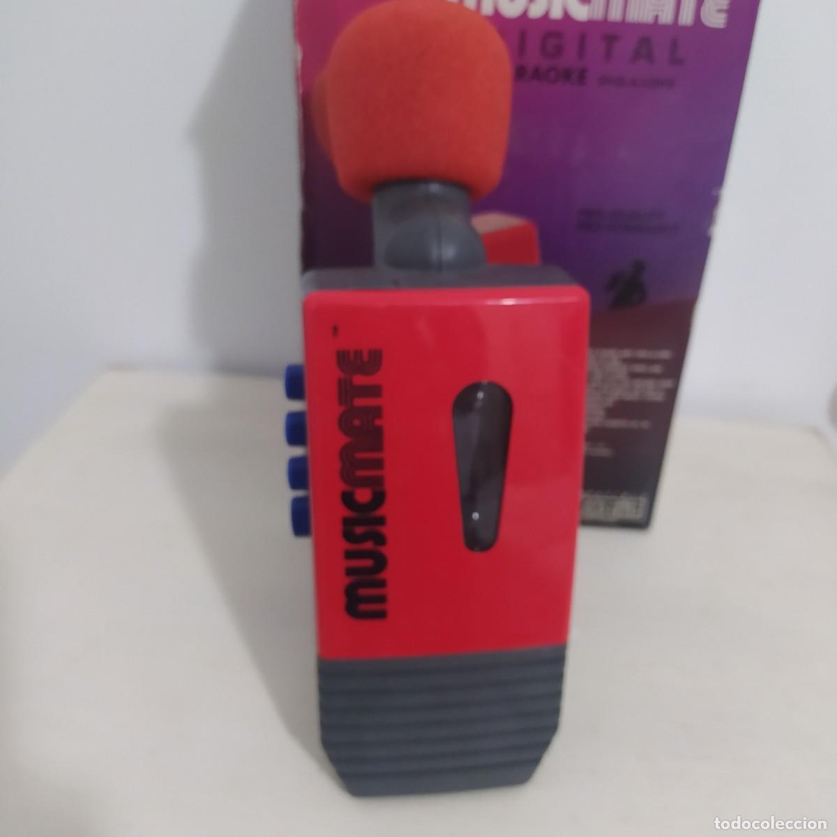 Casetes antiguos: Walkman retro con micr&oacute;fono - Foto 6