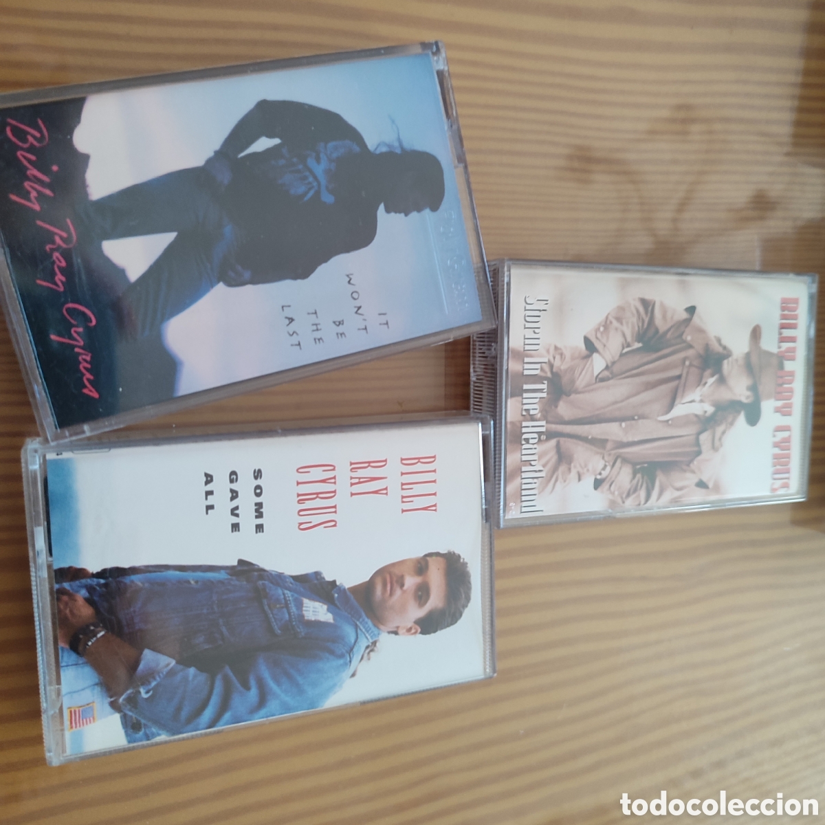 Casetes antiguos: Lote de 3 cintas de cassette de Billy Ray Cyrus - Foto 5