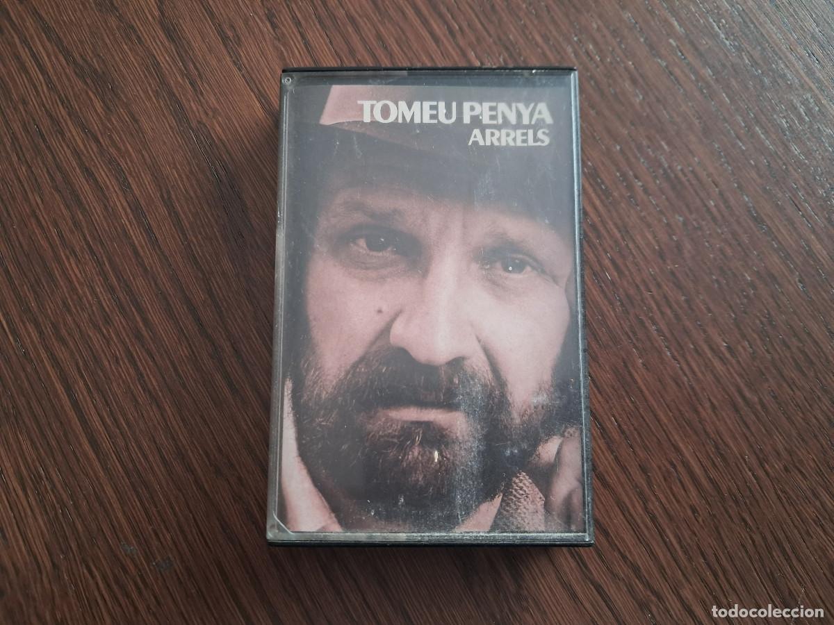 Casetes antiguos: car&aacute;tula de cinta de cassette, cantante Mallorqu&iacute;n, Tomeu Penya, Arrels.