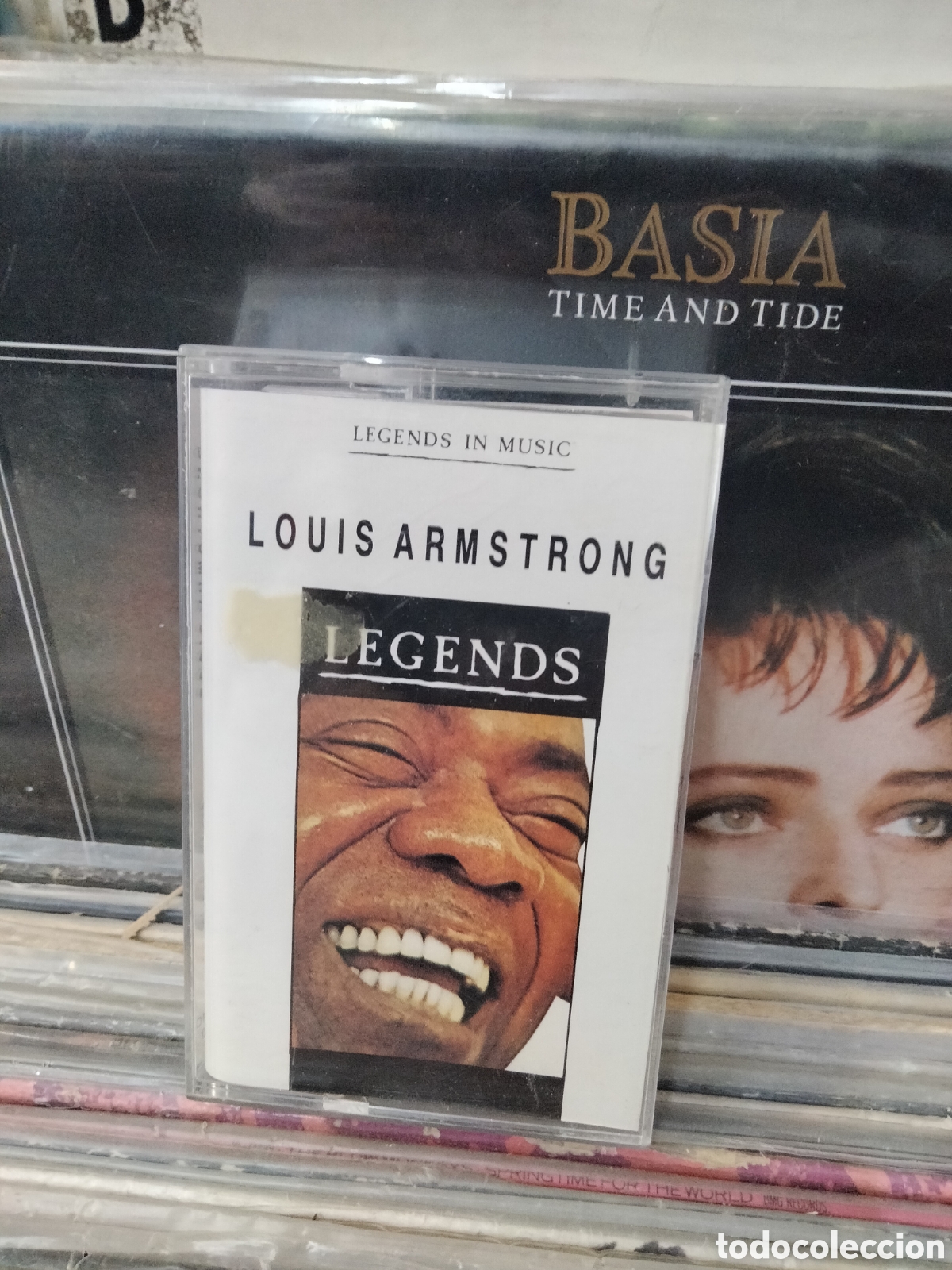 Casetes antiguos: Louis armstrong legends - Foto 1
