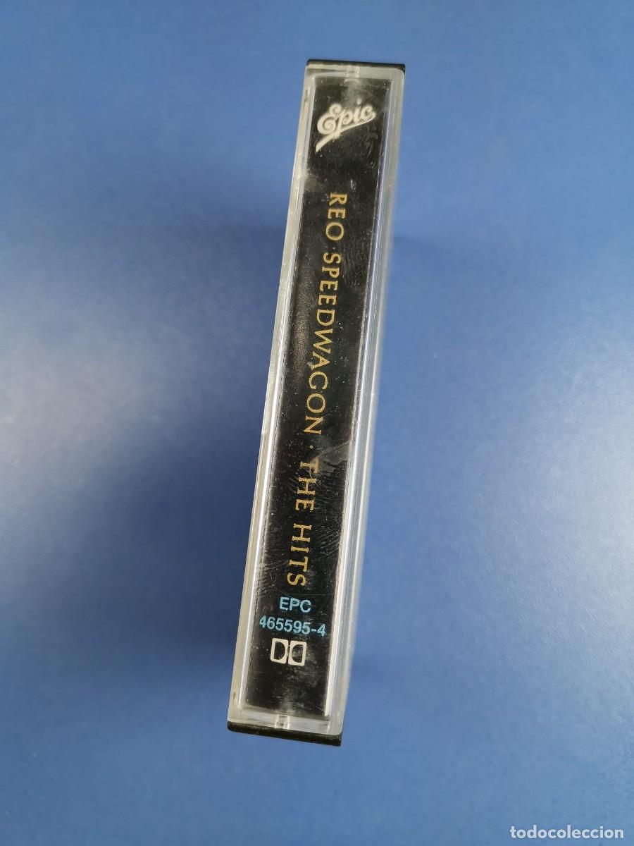Casetes antiguos: REO SPEEDWAGON - THE HITS - CASSETTE - Foto 2
