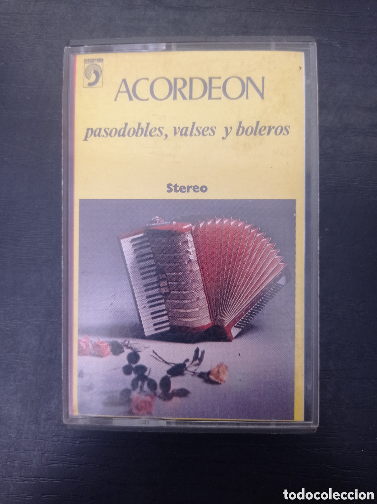 Casetes antiguos: Acorde&oacute;n .Pasodobles valses y boleros - Foto 1