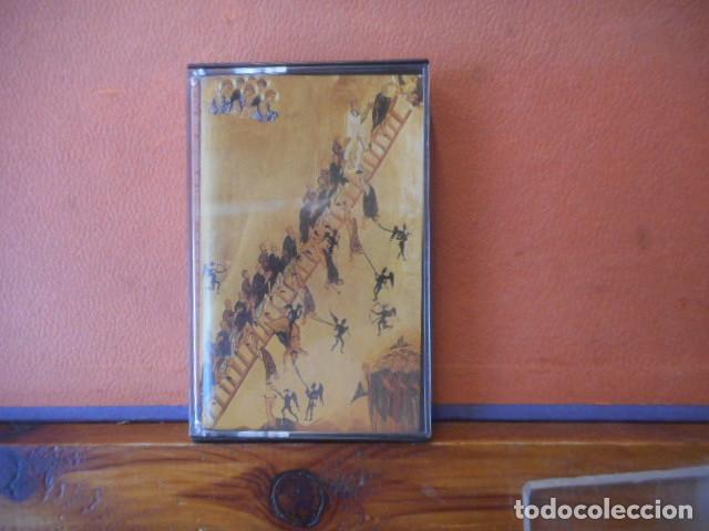 Alte Kassetten: CASETE. 3. LES DEUX CHEMINS DE I'HOMME: DE MAL EN PIS, DE BIEN EN MIEUX