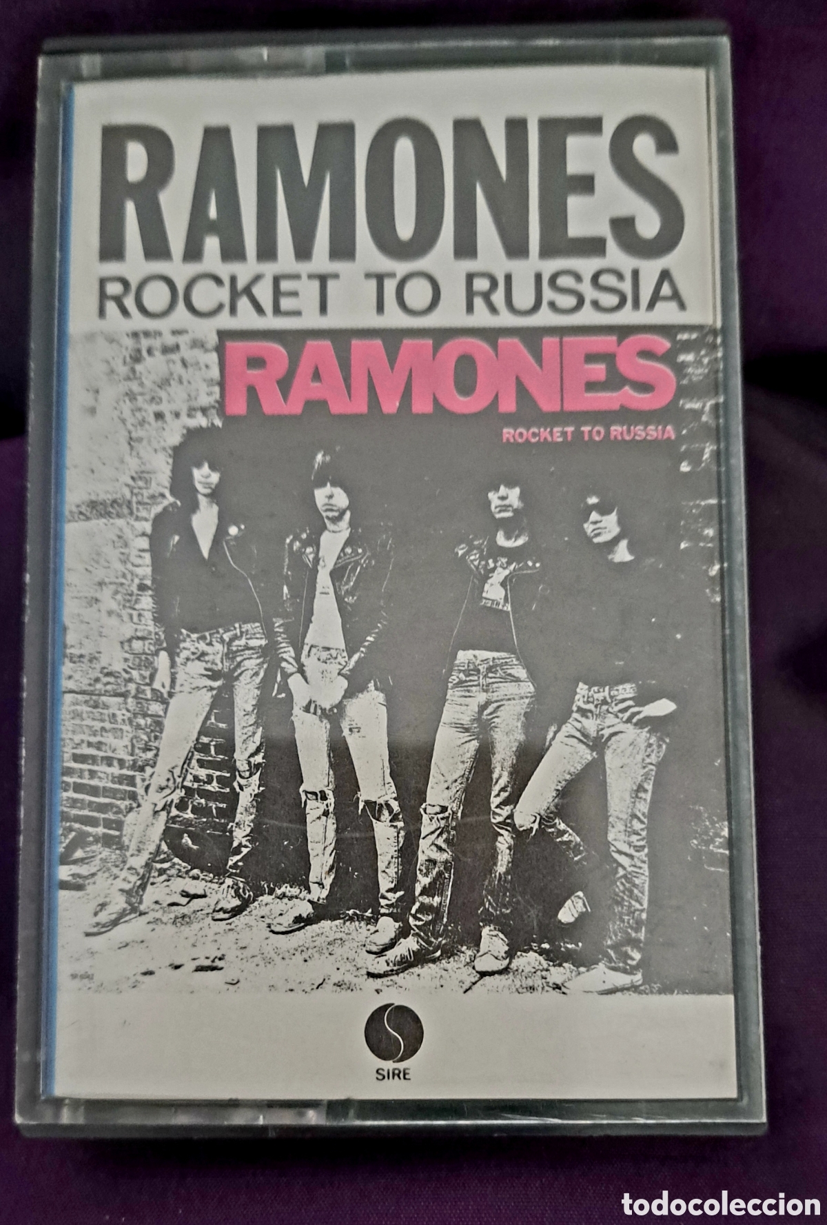 Casetes antiguos: RAMONES ROCKET TO RUSSIA - Foto 1