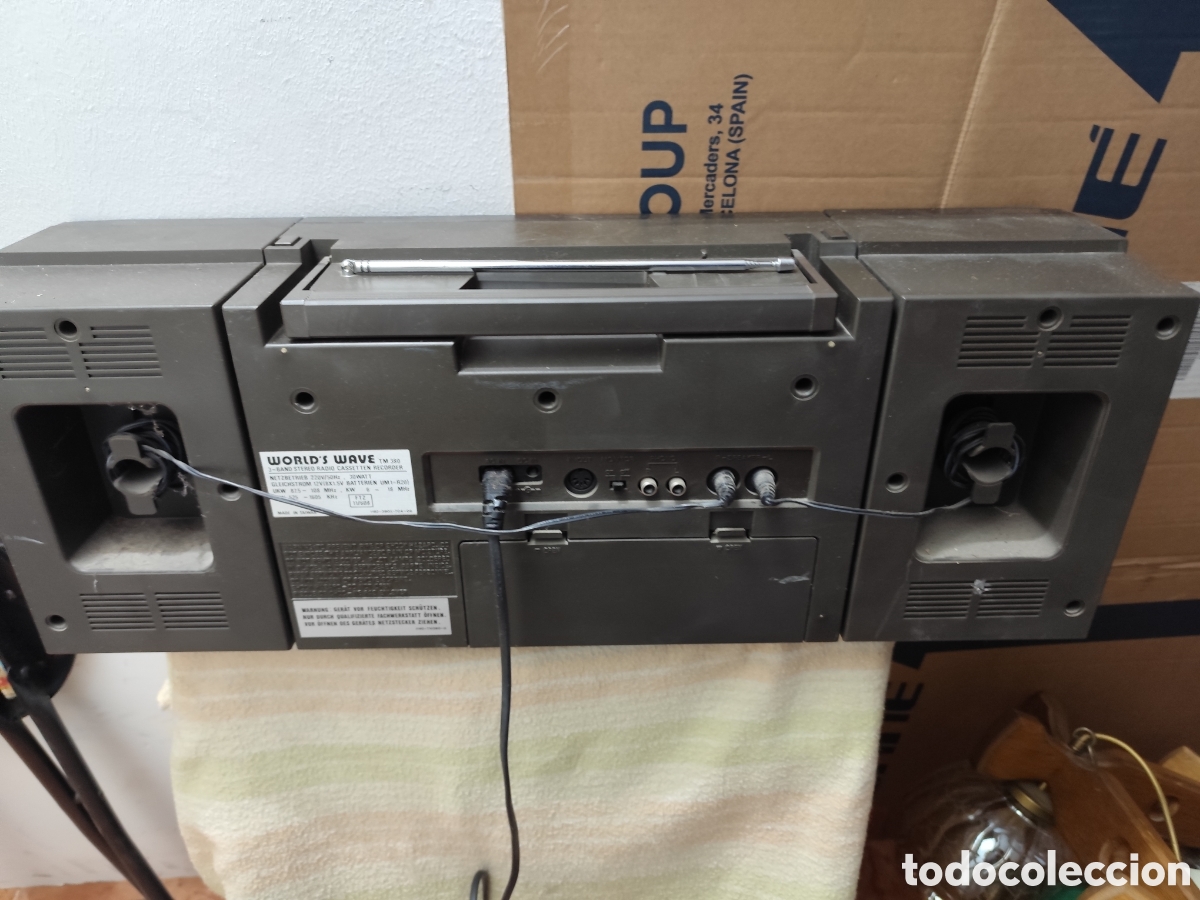 Casetes antiguos: Radio cassette World s Wave TM380 - Foto 2