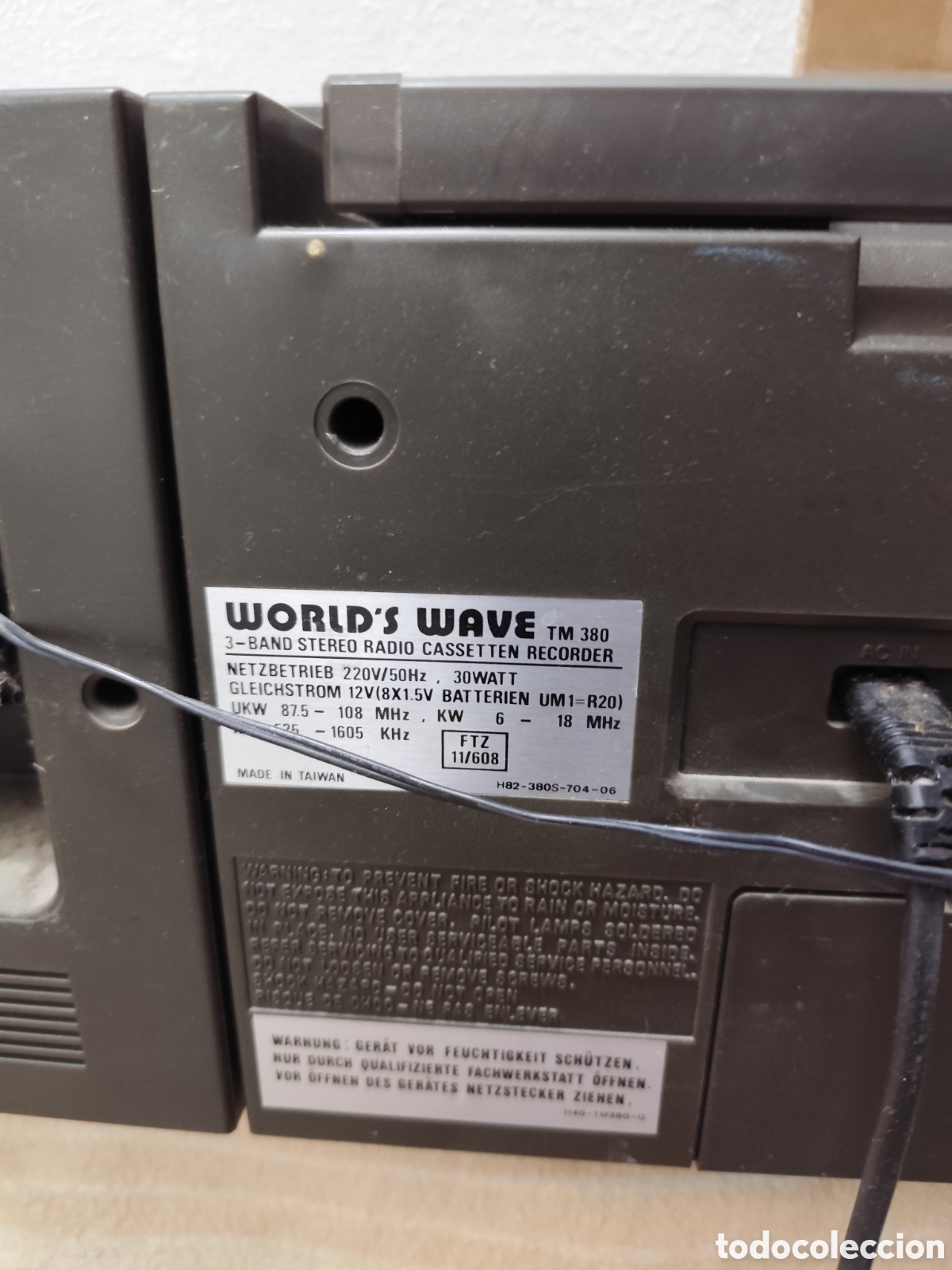 Casetes antiguos: Radio cassette World s Wave TM380 - Foto 3