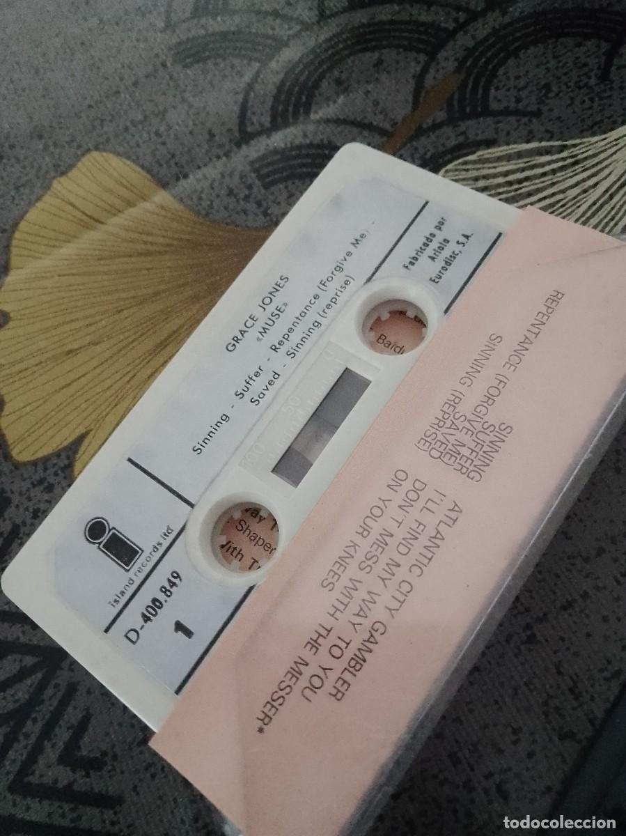 Casetes antiguos: Grace Jones muse cassette - Foto 3