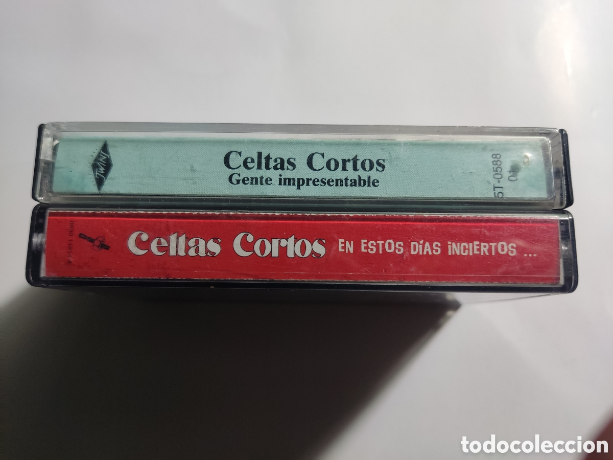 Casetes antiguos: CELTAS CORTOS - DOS CINTAS CASETES - Foto 2