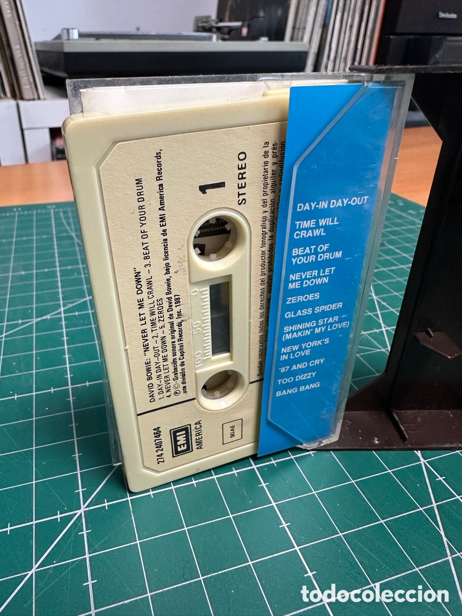 Casetes antiguos: David Bowie - Never Let Me Down (Cassette) - Foto 2
