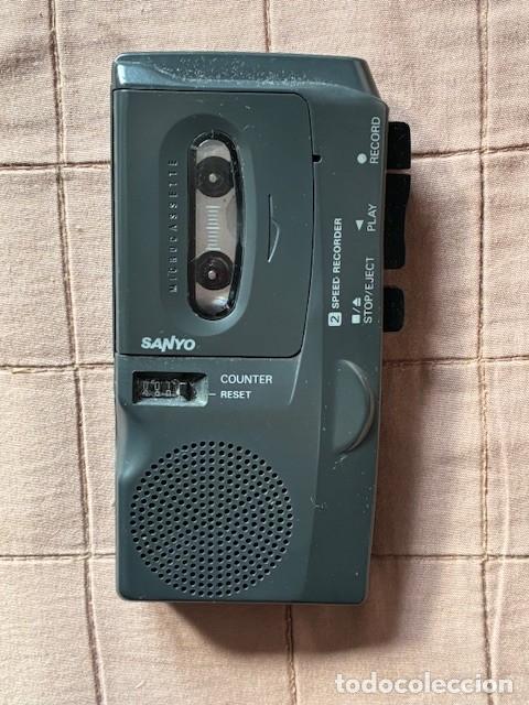 Casetes antiguos: Mini Grabadora con micro cassette Sanyo - Foto 1