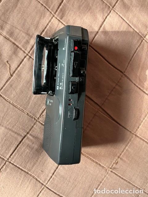 Casetes antiguos: Mini Grabadora con micro cassette Sanyo - Foto 4