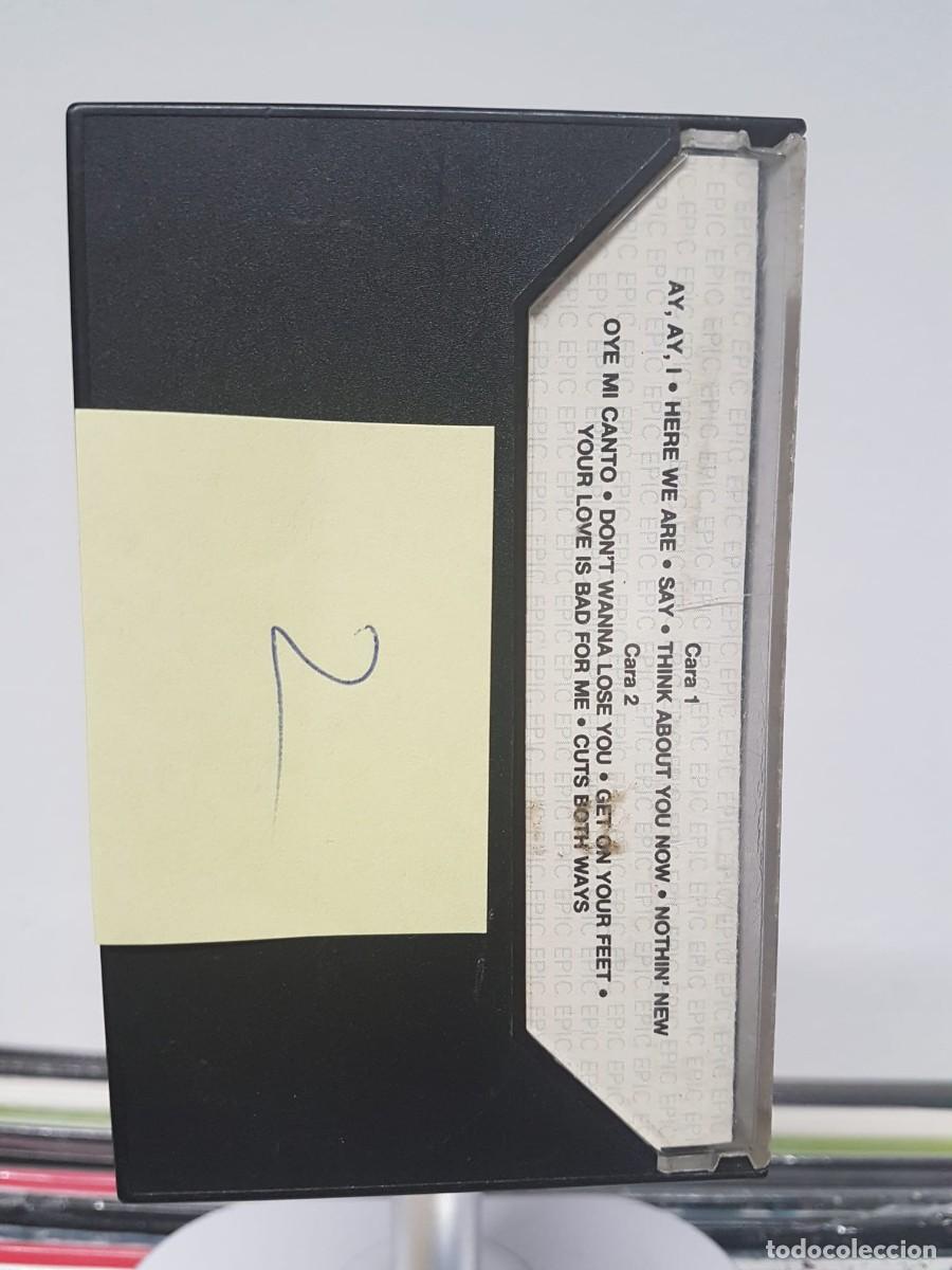Casetes antiguos: Gloria Estefan - Cuts Both Ways (Cassette) 2 - Foto 2