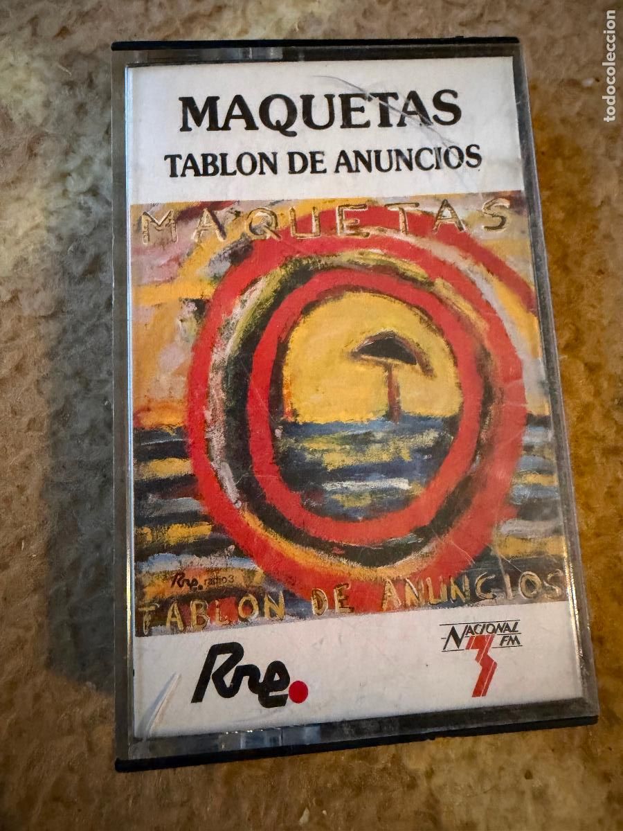 Casetes antiguos: Casete maquetas tabl&oacute;n de anuncios rne 1986