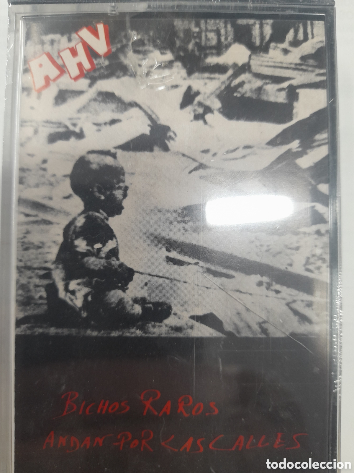 Casetes antiguos: A H V. BICHOS RAROS.