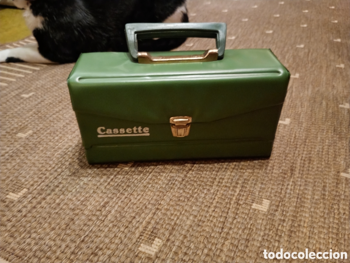 Casetes antiguos: Malet&iacute;n estuche cassette vintage