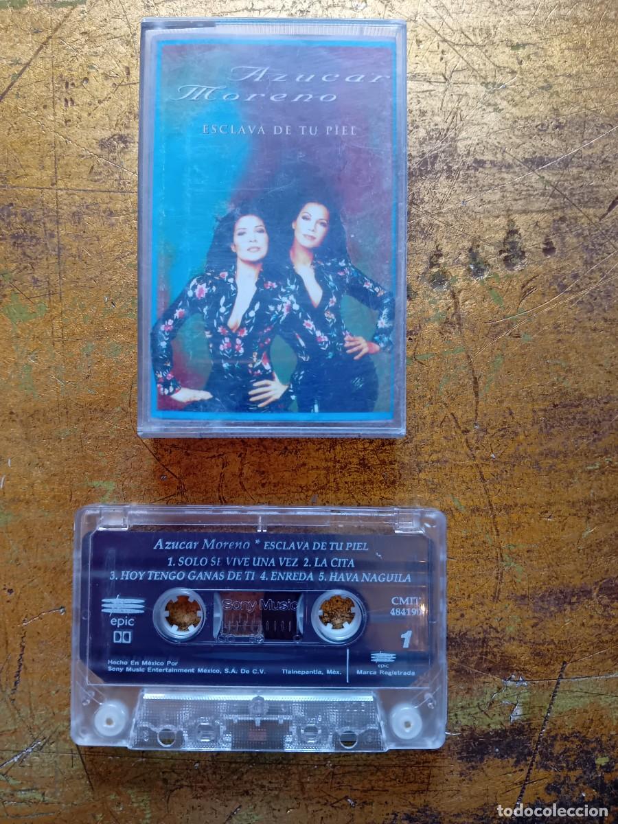 Casetes antiguos: Az&uacute;car moreno esclava de tu piel, hecho en M&eacute;xico por Sony music, made in USA, funcionando.