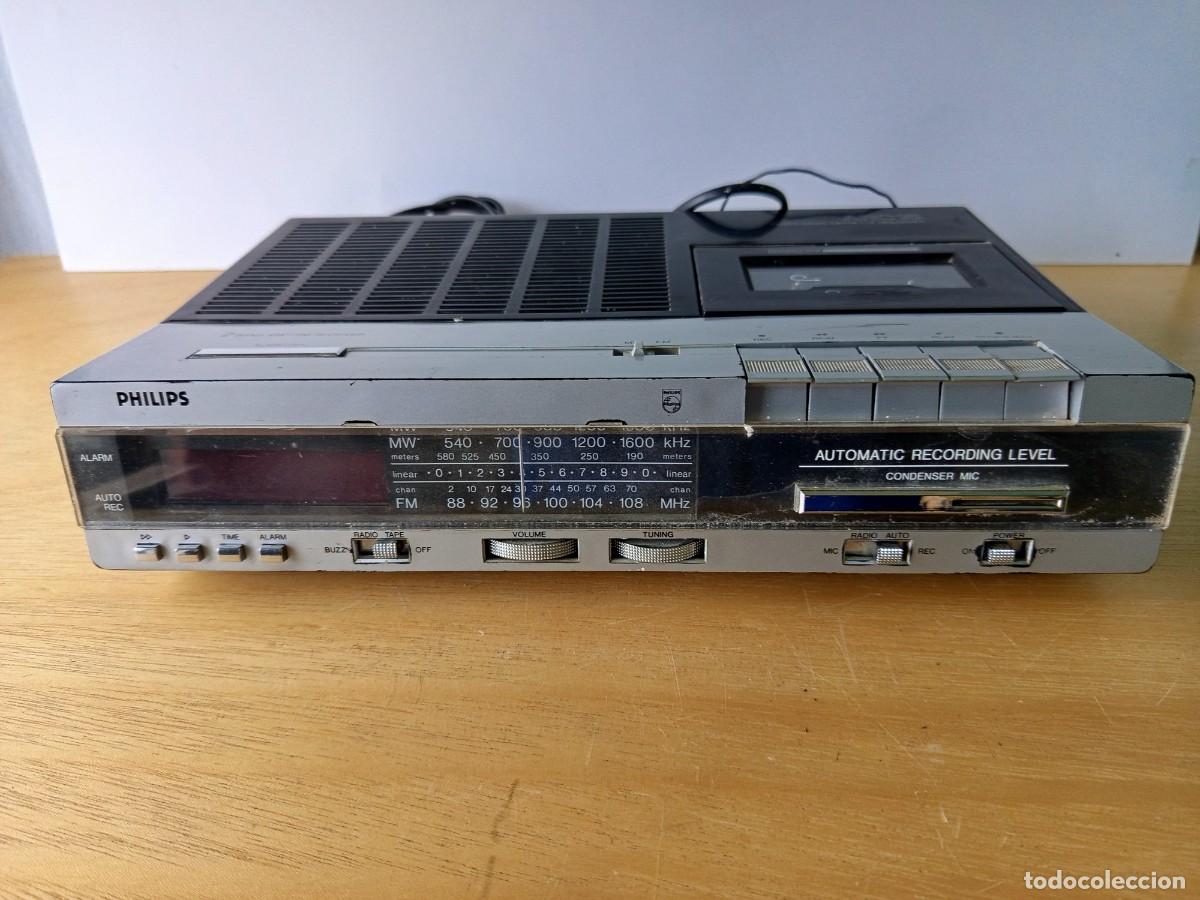 Casetes antiguos: Radio Cassette Philips con Reloj ARC 16.Vintage