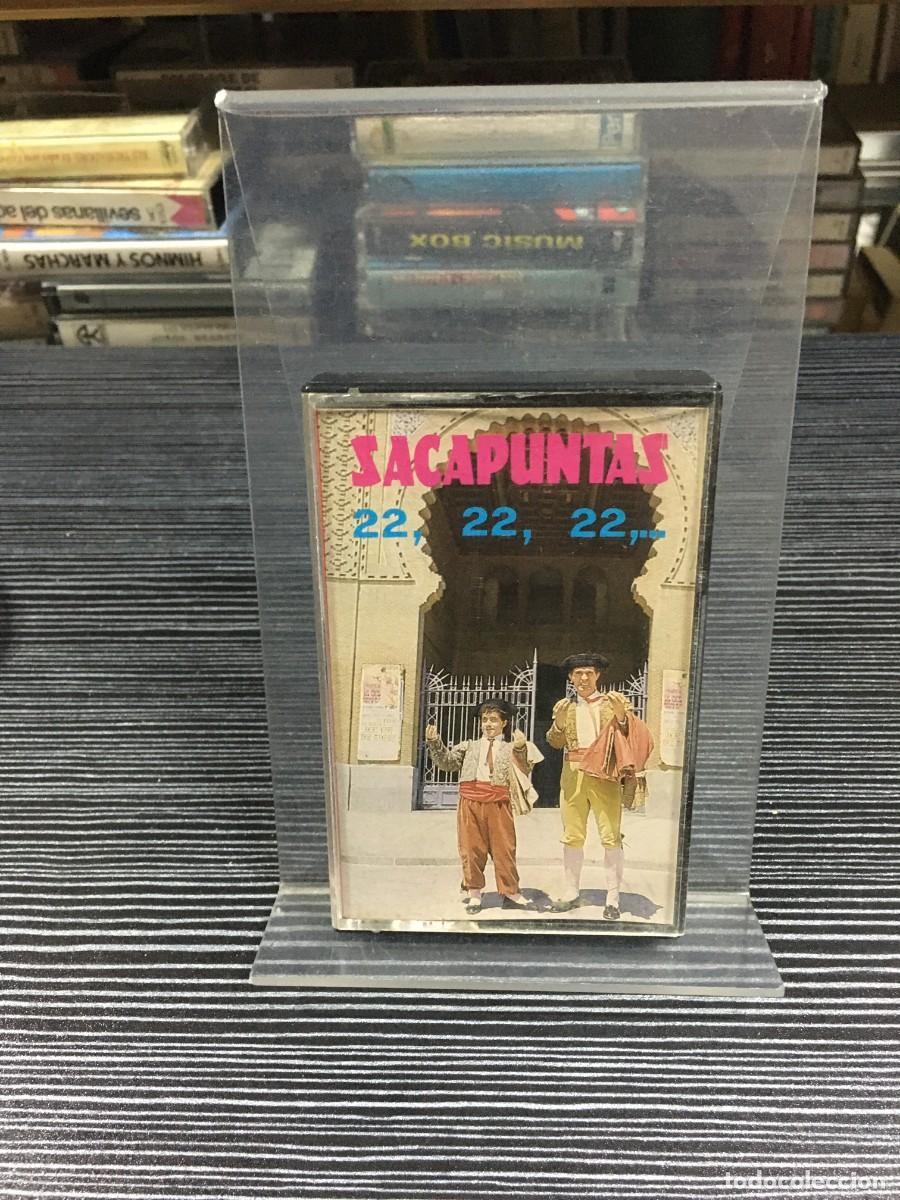 Casetes antiguos: 22, 22, 22... D&uacute;o Sacapuntas