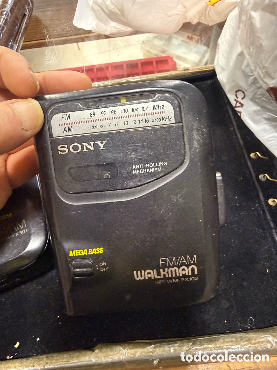 Casetes antiguos: Lote de 2 walkman sony - Foto 3