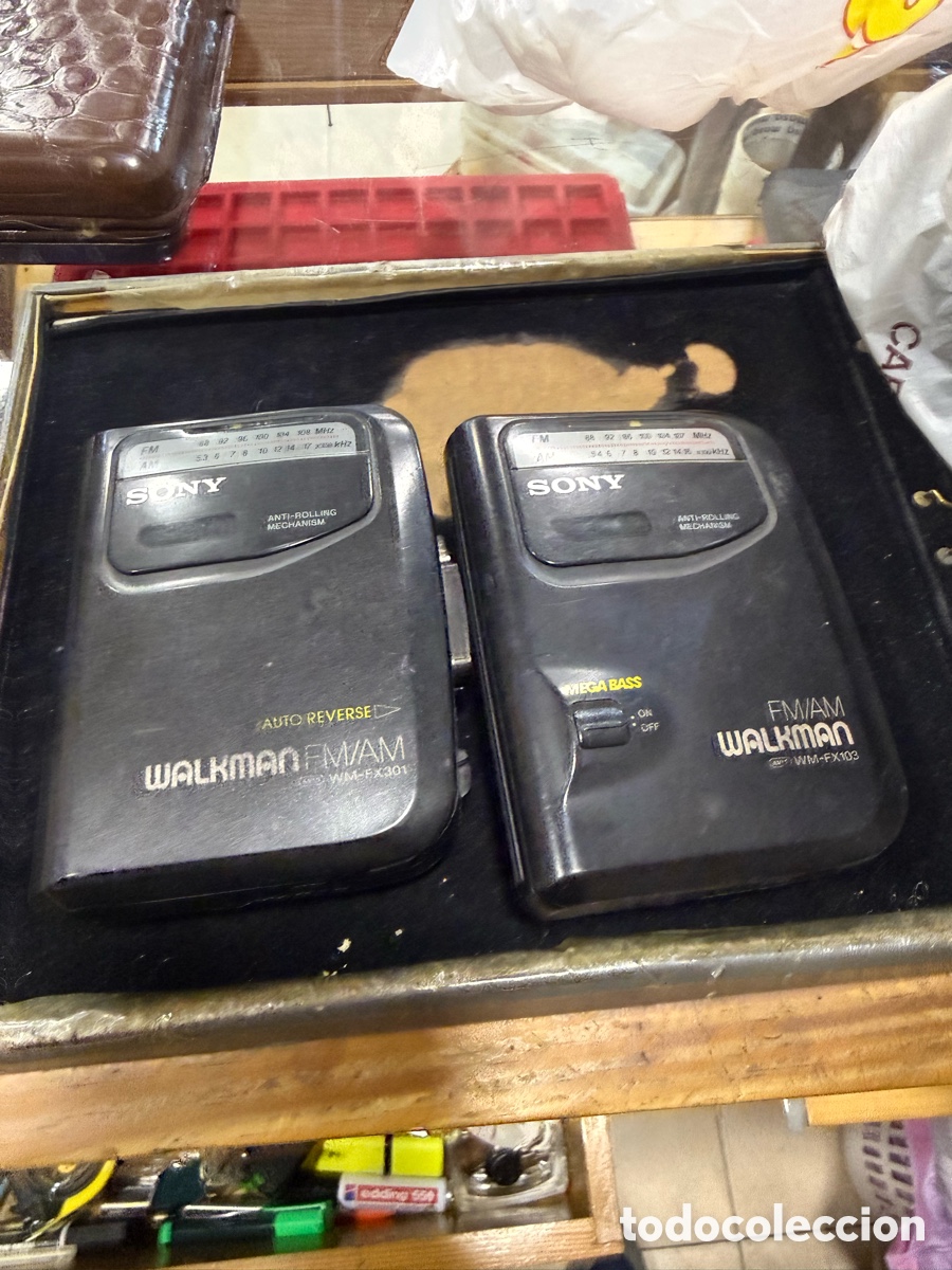 Casetes antiguos: Lote de 2 walkman sony