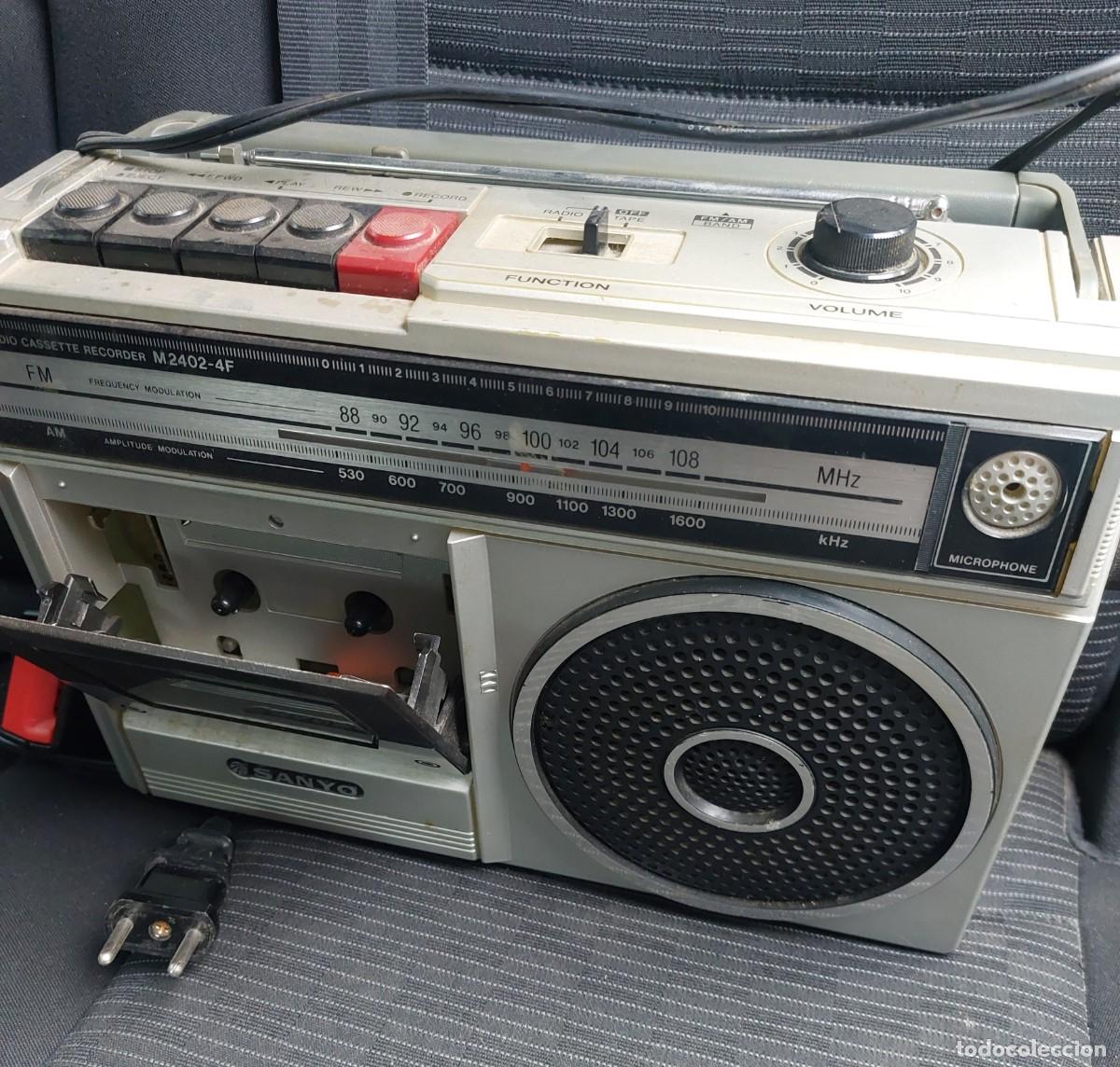 Casetes antiguos: R&agrave;dio cassette sanyo vintage