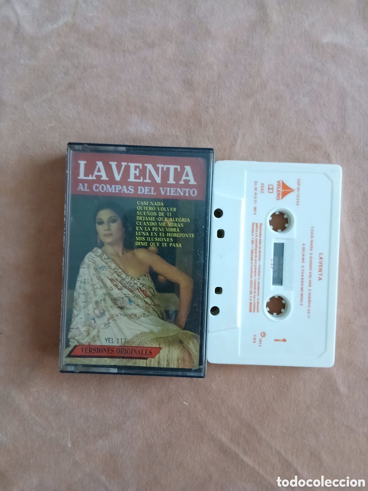 Casetes antiguos: LAVENTA &bull; AL COMP&Aacute;S DEL VIENTO &bull; CASETE