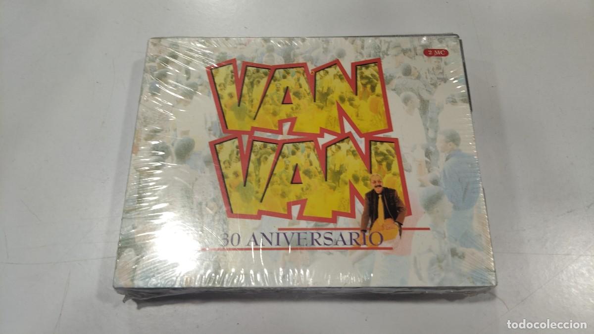 Casetes antiguos: 0526-CASSETTE DOBLE -VAN VAN 30 ANIVERSARIO - PRECINTADO