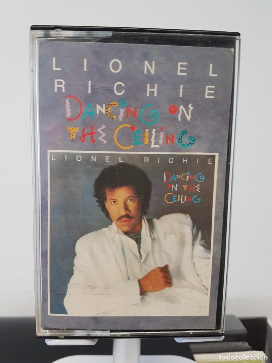 Casetes antiguos: Lionel Richie - Dancing on the Ceiling (Cassette) - Foto 1
