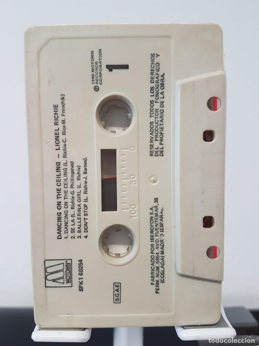 Casetes antiguos: Lionel Richie - Dancing on the Ceiling (Cassette) - Foto 4