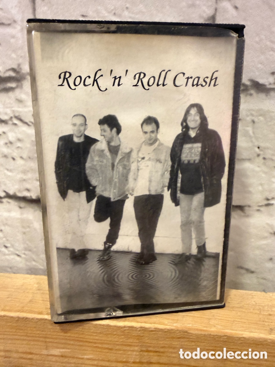 Casetes antiguos: Rock 'n' Roll Crash. Cinta de casette ańo 1999.