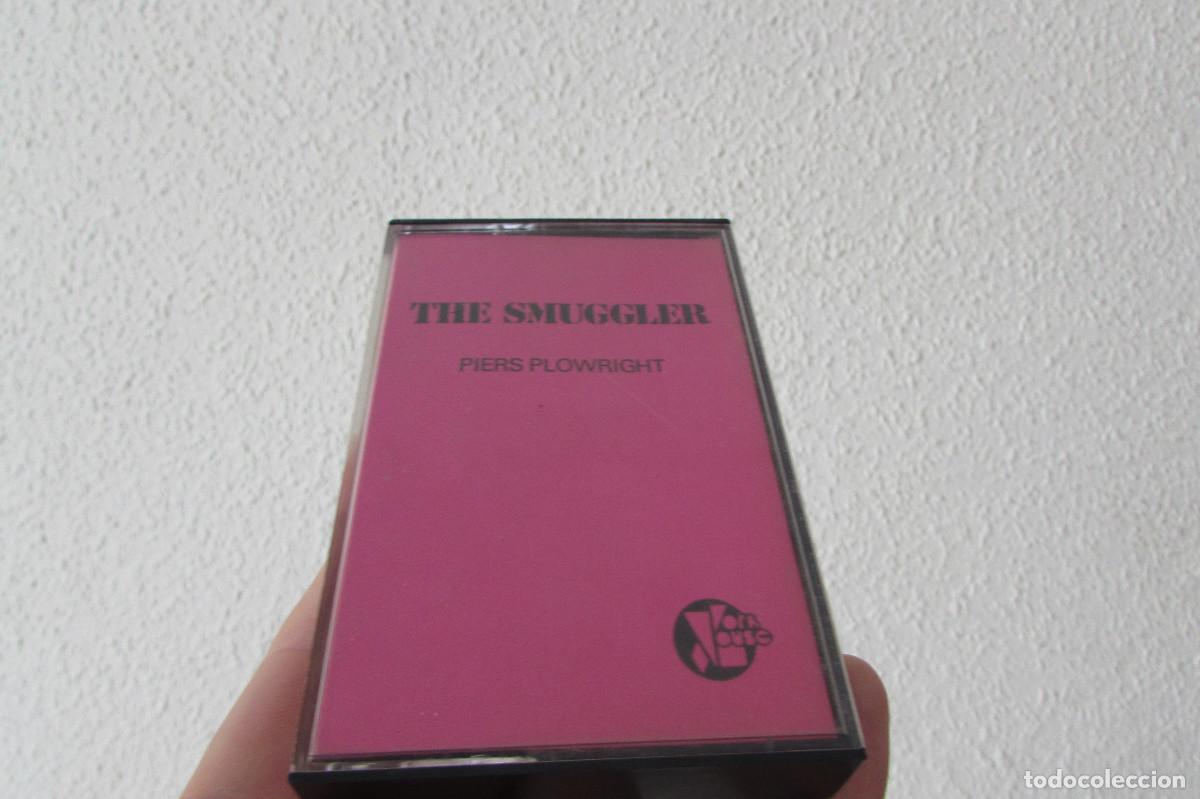 Casetes antiguos: The Smuggler - Piers Plowrigth - Heinemann Educational Books 1979