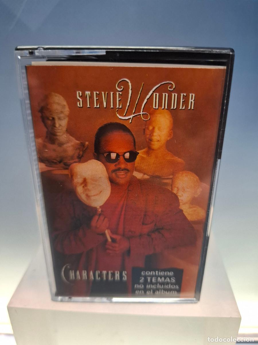 Casetes antiguos: Casete Stevie Wonder, Characters