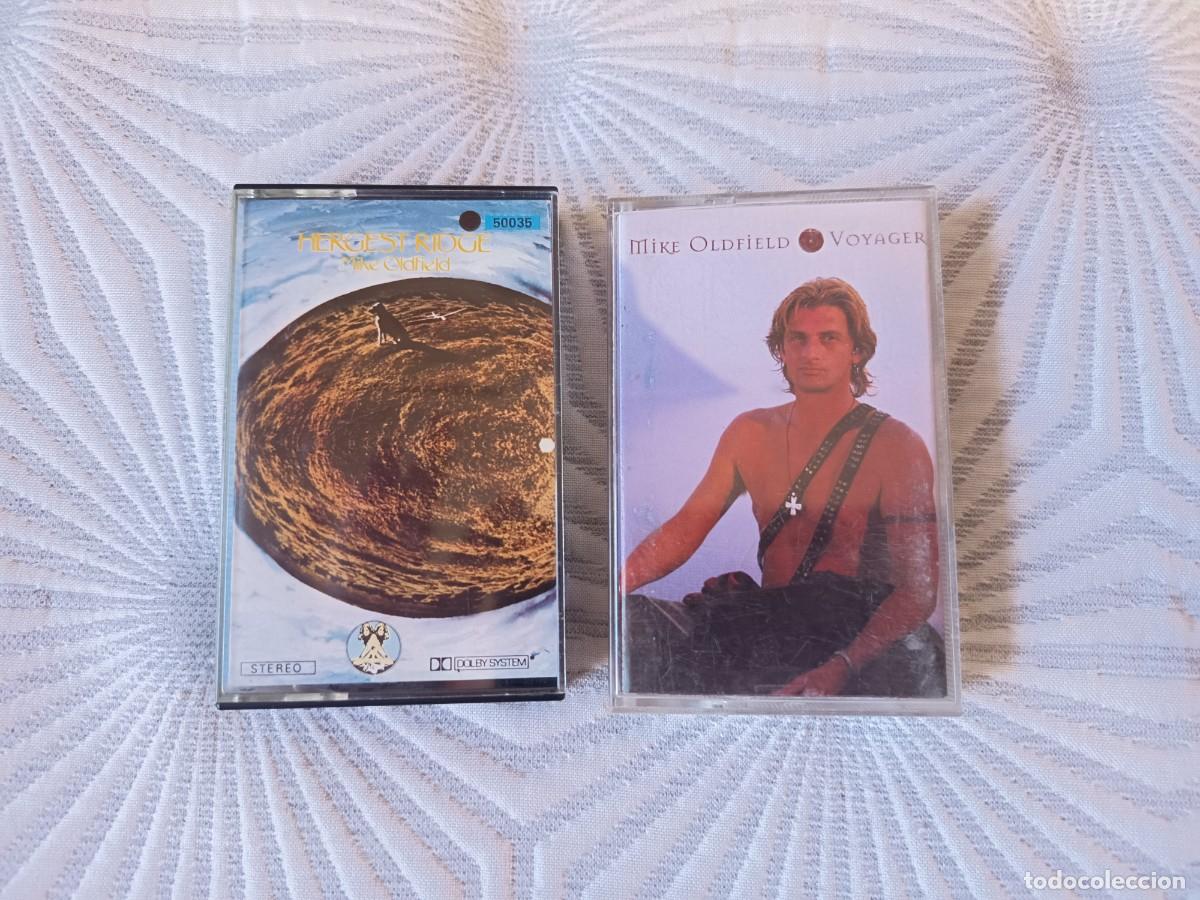 Casetes antiguos: Mike Oldfield - 2 cassettes. - Hergest Ridge - Voyager